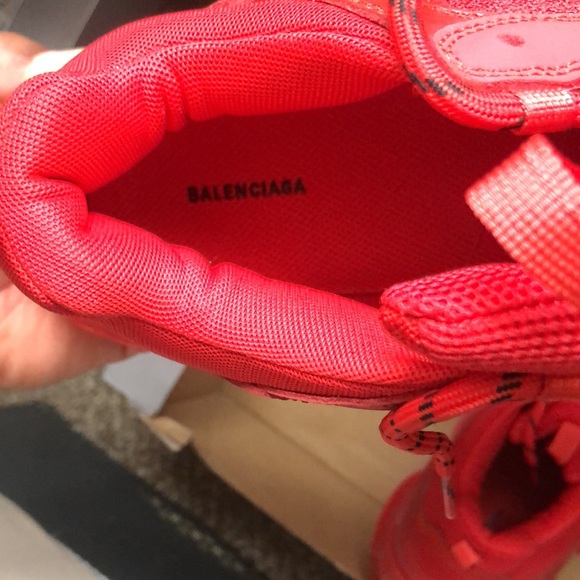 Designer Shoes - Picture 3 of 7